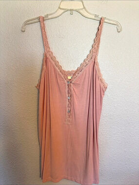 KORI America Lace Trim Camisole in Pink Small Like New